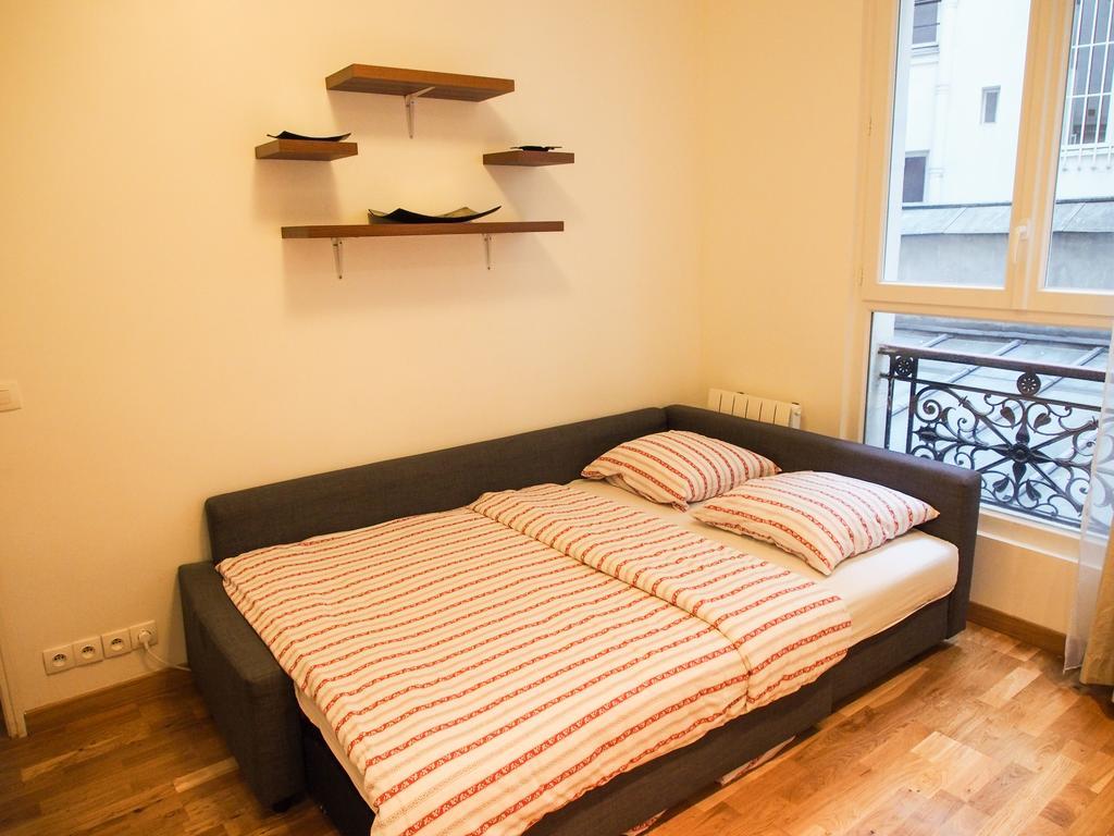 パリ アパルトマン プティ シャン Bed & Breakfast 部屋 写真
